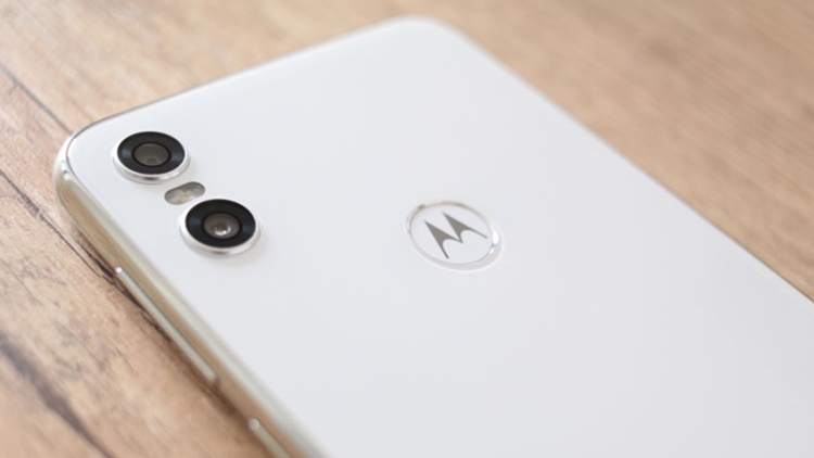Android 10 disponível para o Motorola One Android 10 disponível para o Motorola One